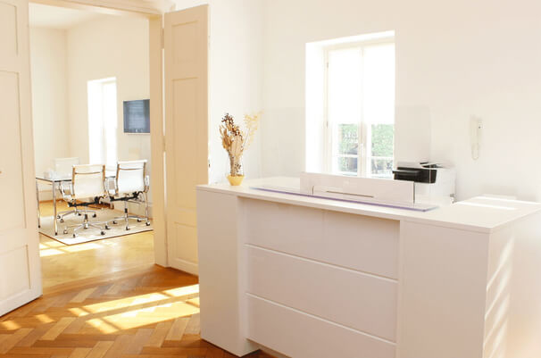 Studio Sarah Laura Mörschel, Faltenbehandlungen Wiesbaden